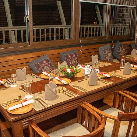 Basera Boutique Hotel Катманду Екстериор снимка A restaurant in India
